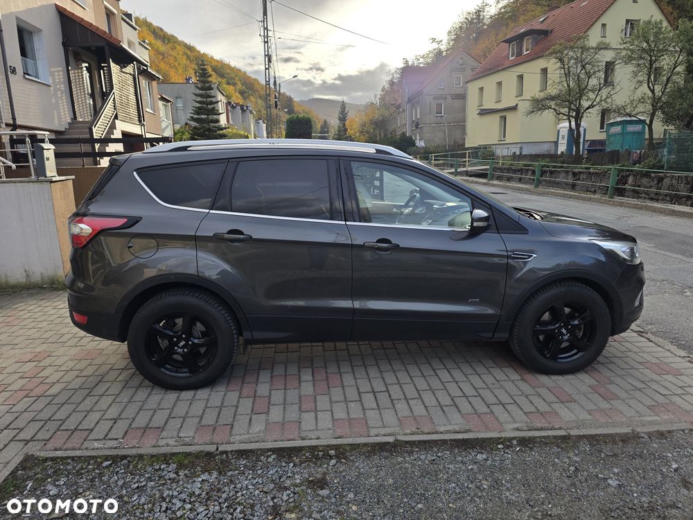 Ford Kuga - 3