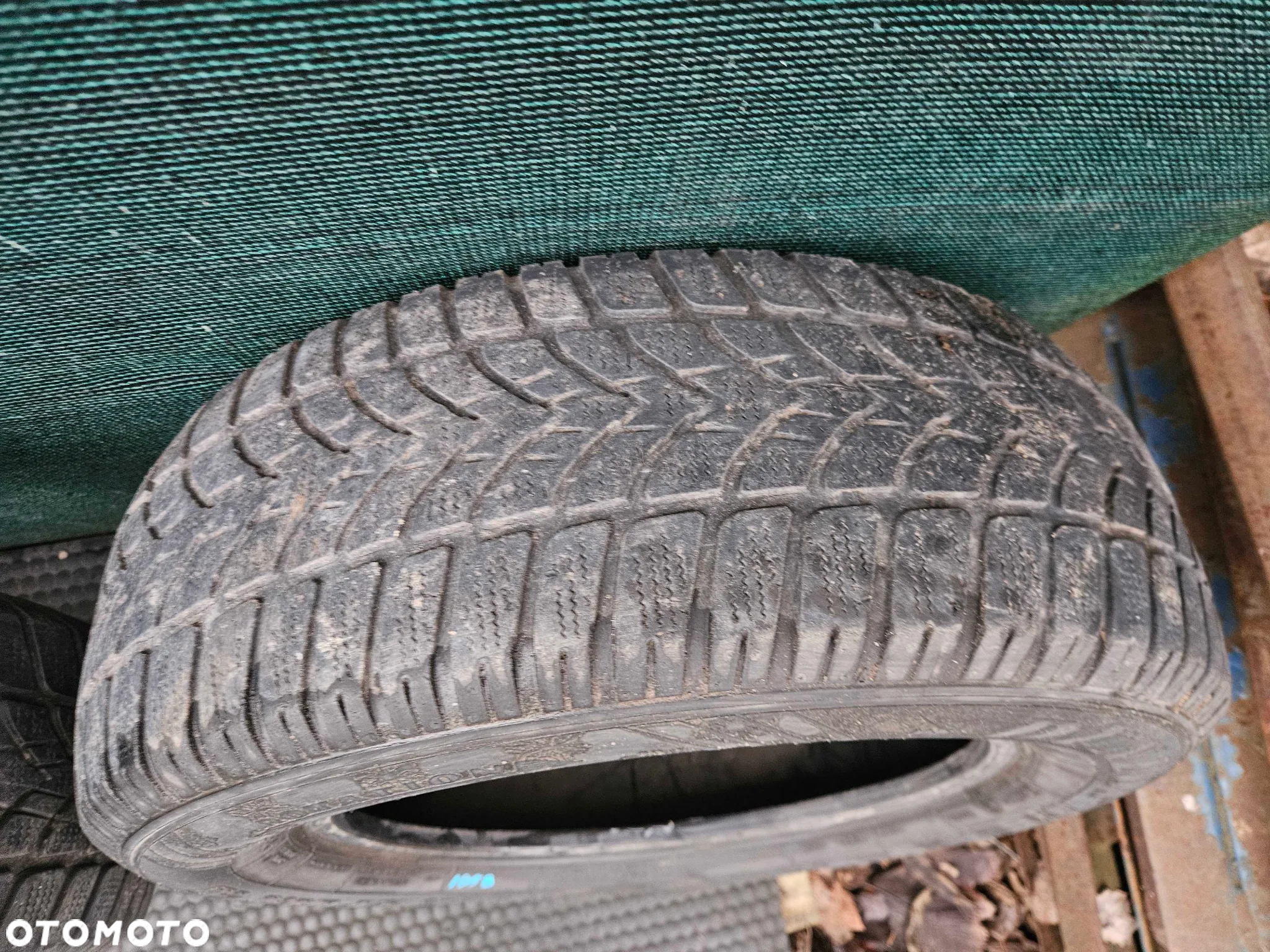 Opony Opona Zimowe 195/65 R15 4szt - 21