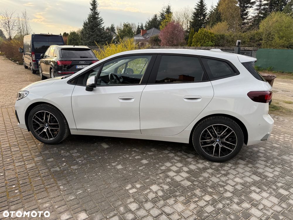 BMW Seria 2 218i - 3