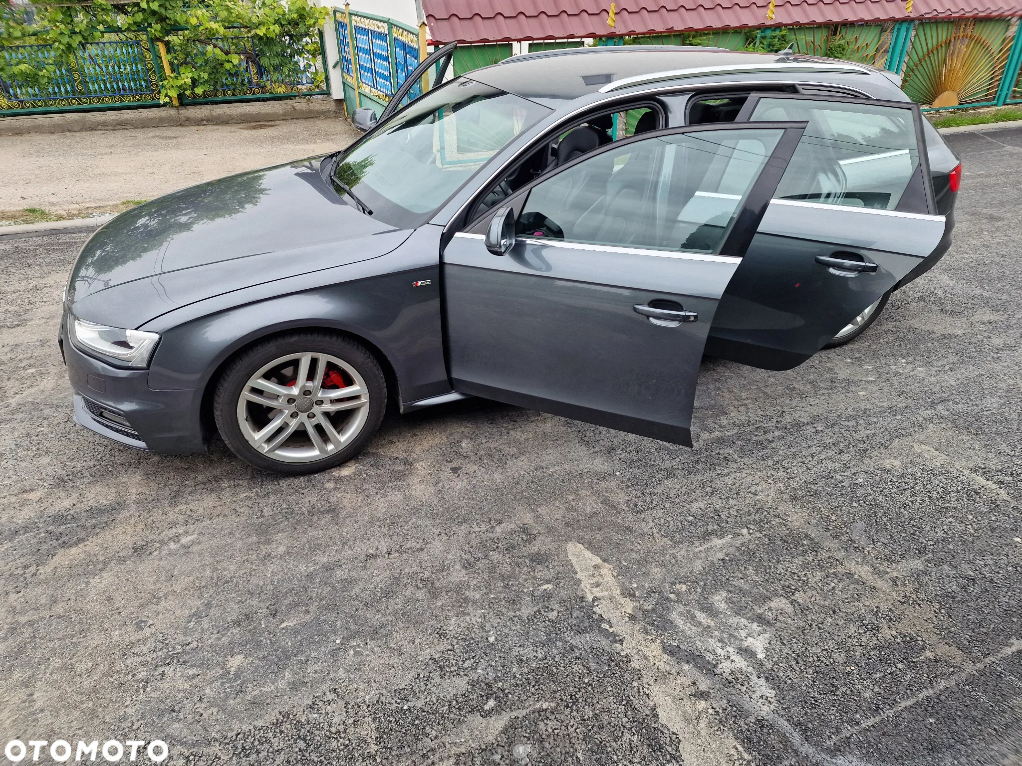 Audi A4 2.0 TDI DPF S line Sportpaket - 20
