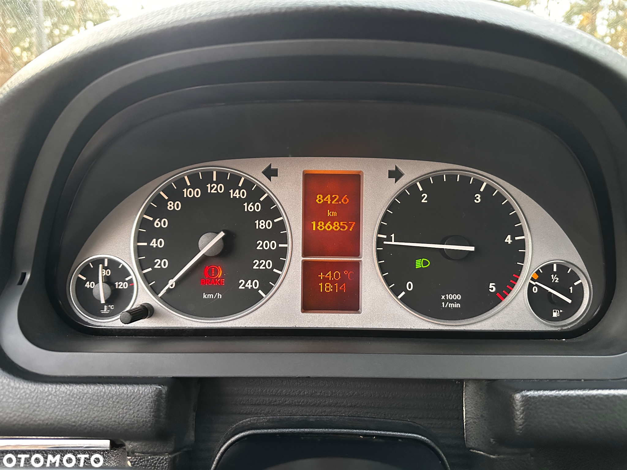 Mercedes-Benz Klasa B 200 CDI - 30