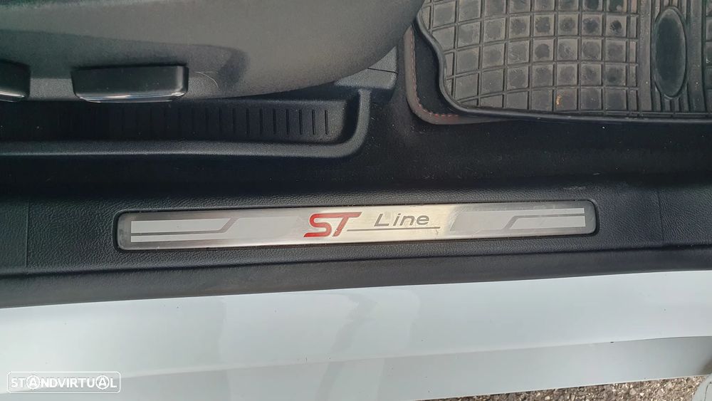 Ford S-Max 2.0 TDCi ST-Line - 31
