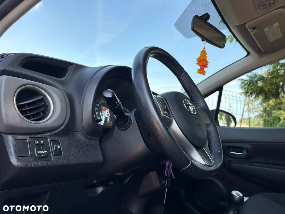 Toyota Yaris 1.0 Sprint - 10