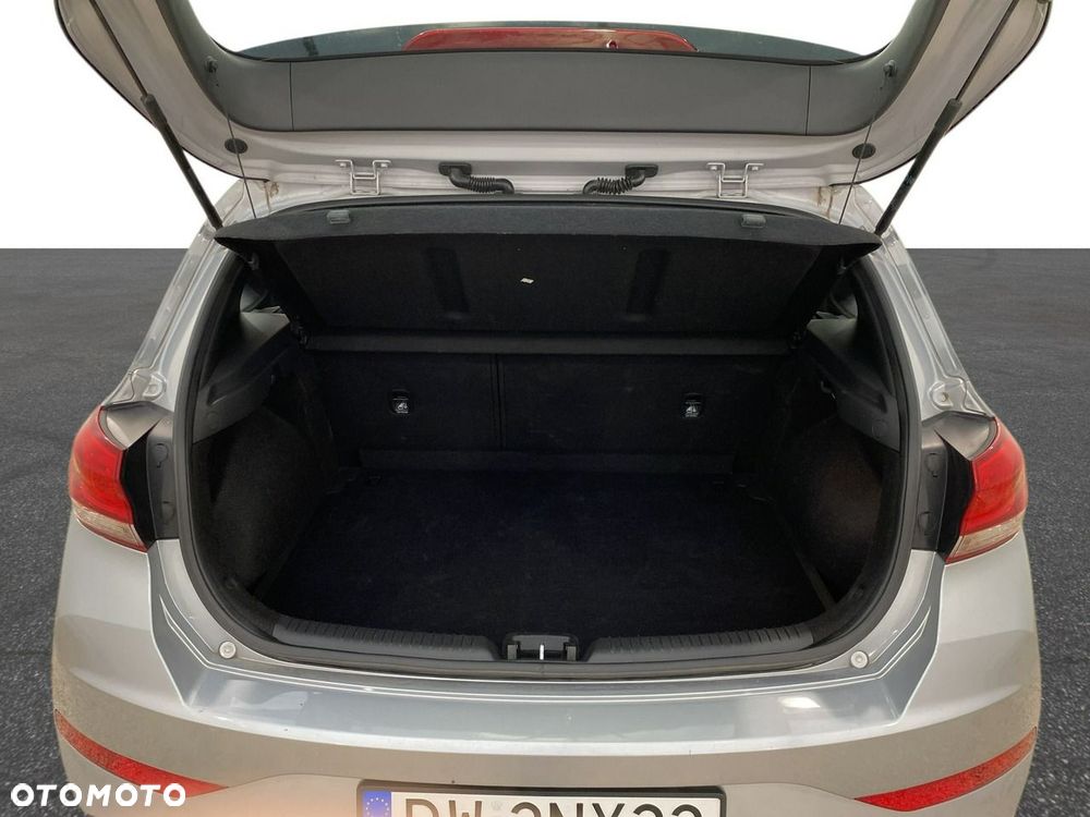 Hyundai i30 - 12
