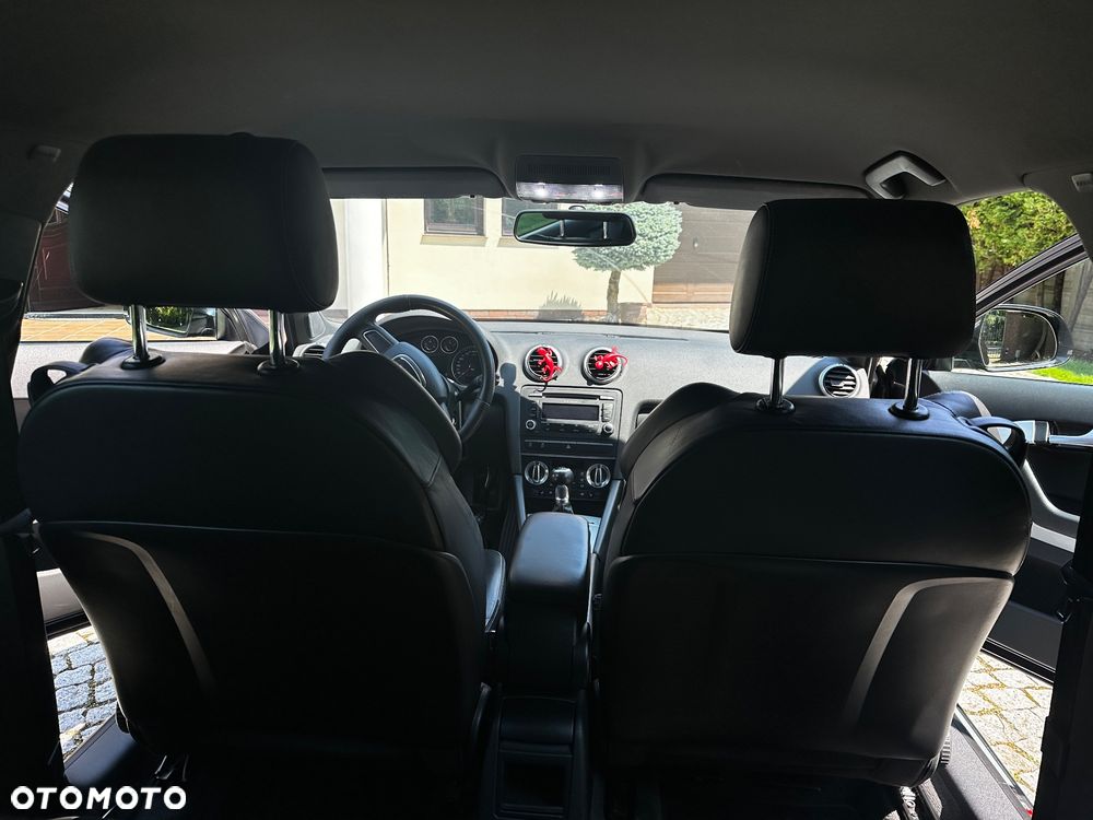 Audi A3 3-drzwiowe 1.4 TFSI Ambition - 17