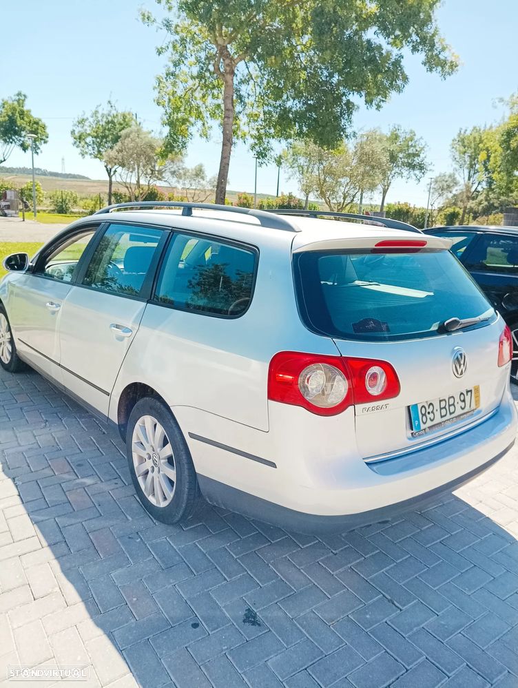 VW Passat Variant - 3