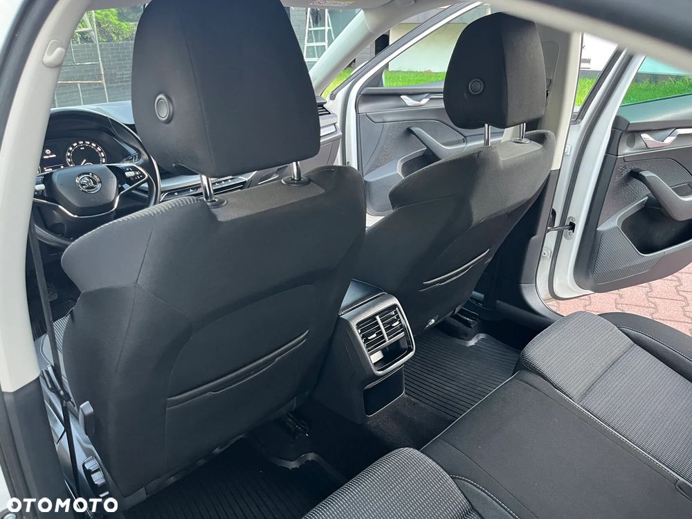 Skoda Octavia 2.0 TDI Ambition - 21