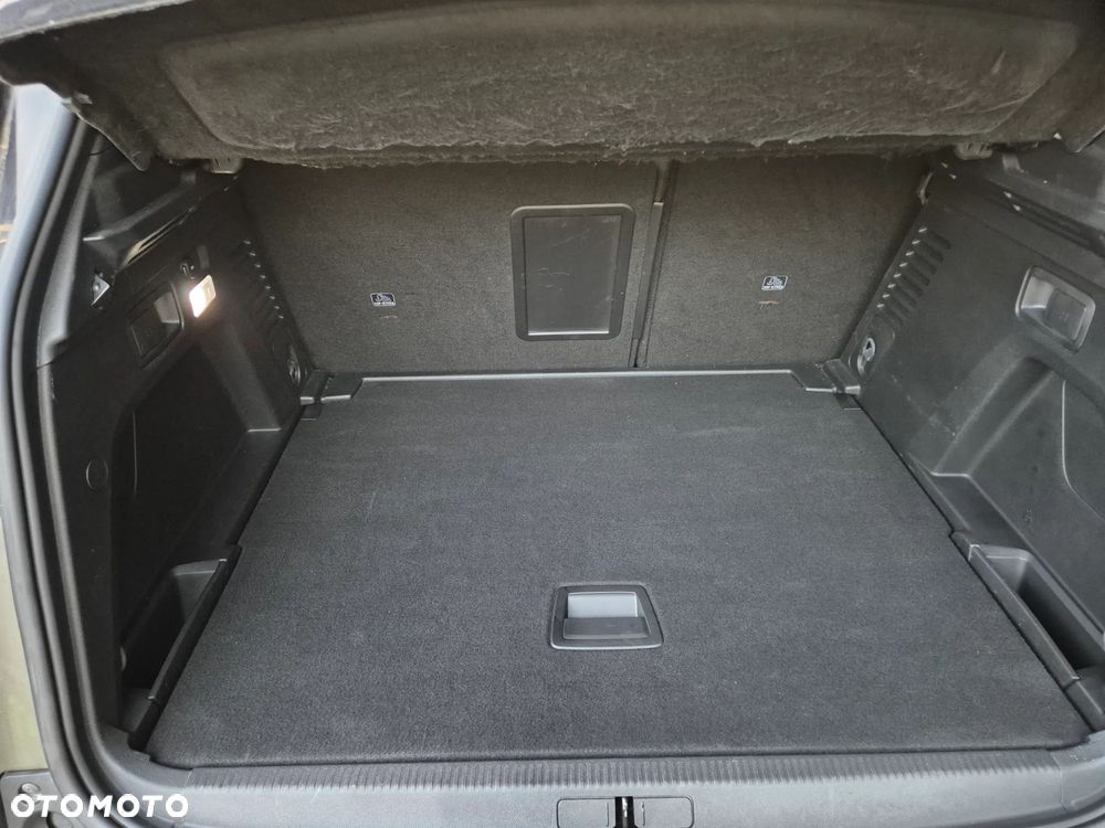 Peugeot 3008 BlueHDi 130 Stop & Start EAT8 Crossway - 12