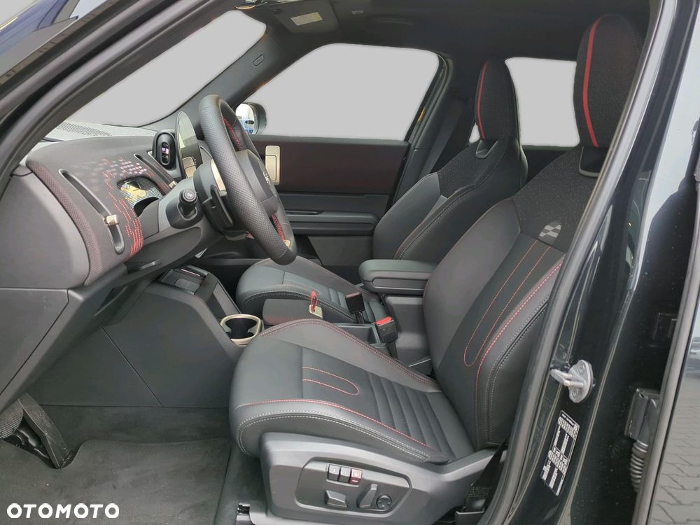 MINI Countryman C John Cooper Works Trim - 10