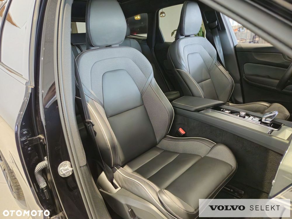 Volvo XC 60 - 28