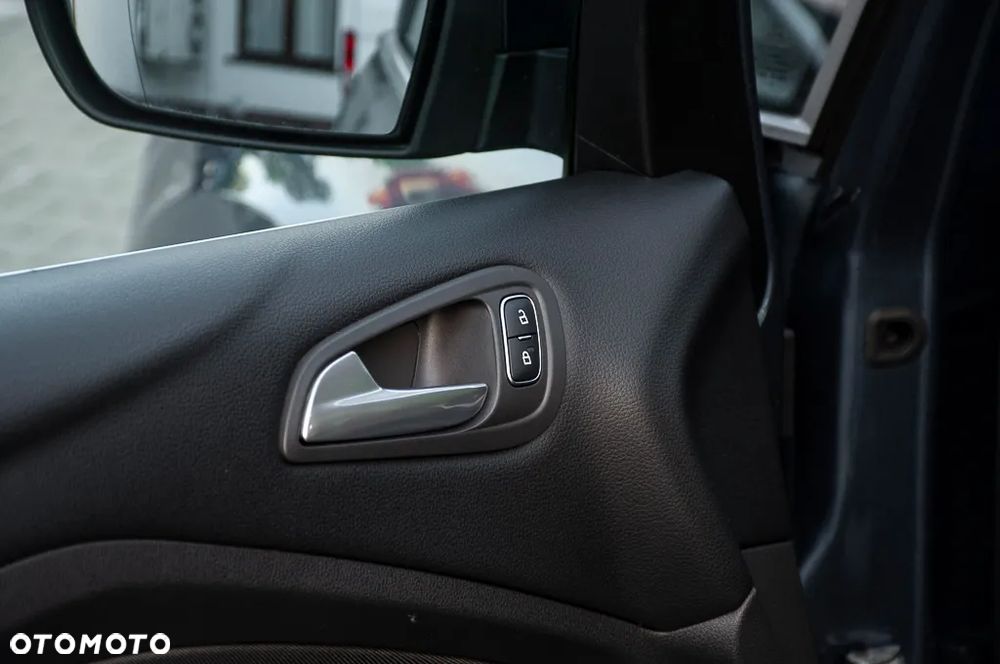 Ford C-MAX 1.5 EcoBoost Start-Stop-System Titanium - 37