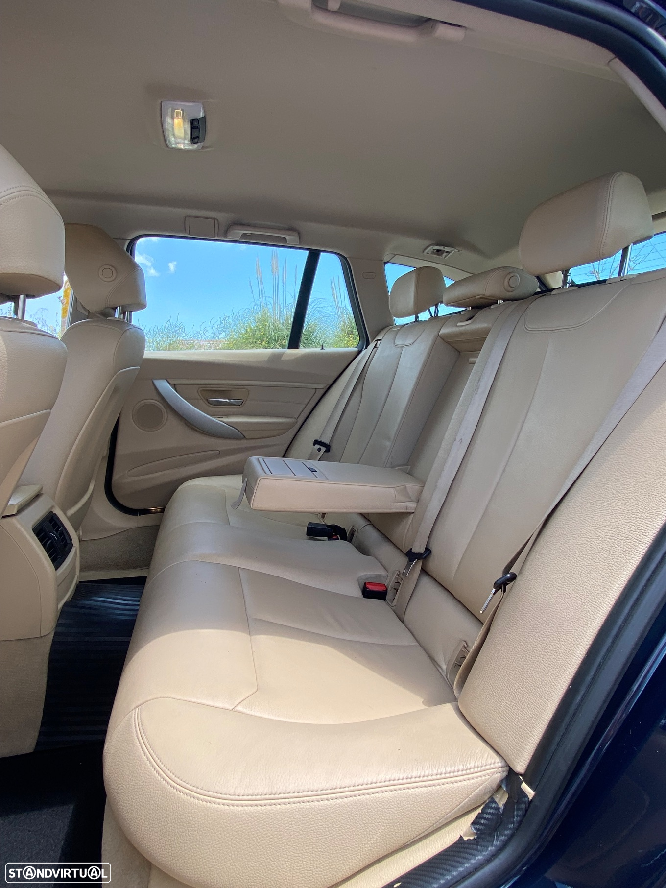 BMW 320 d Touring EfficientDynamics Line Sport - 14