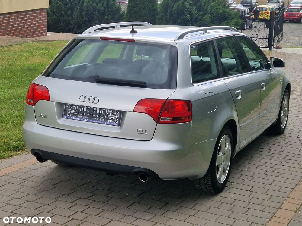 Audi A4 Avant 1.8 T quattro - 12