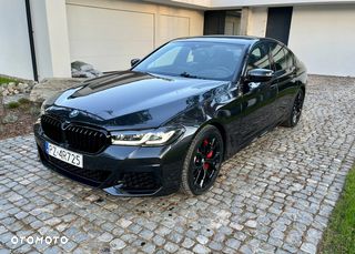 BMW Seria 5 M550i xDrive