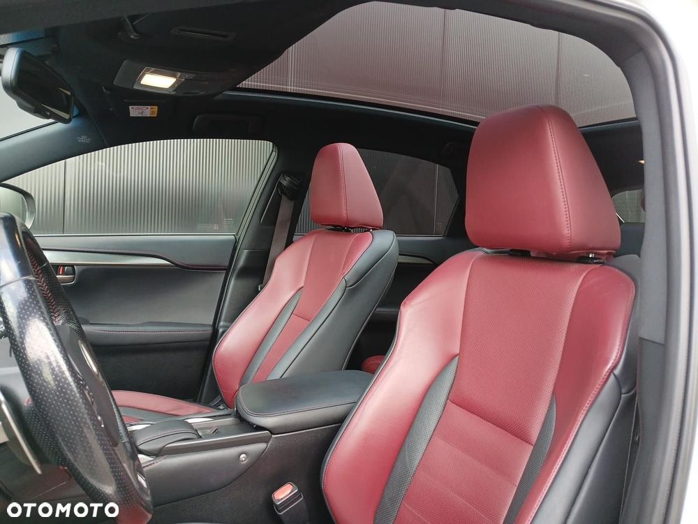 Lexus NX 200t F Sport AWD - 26