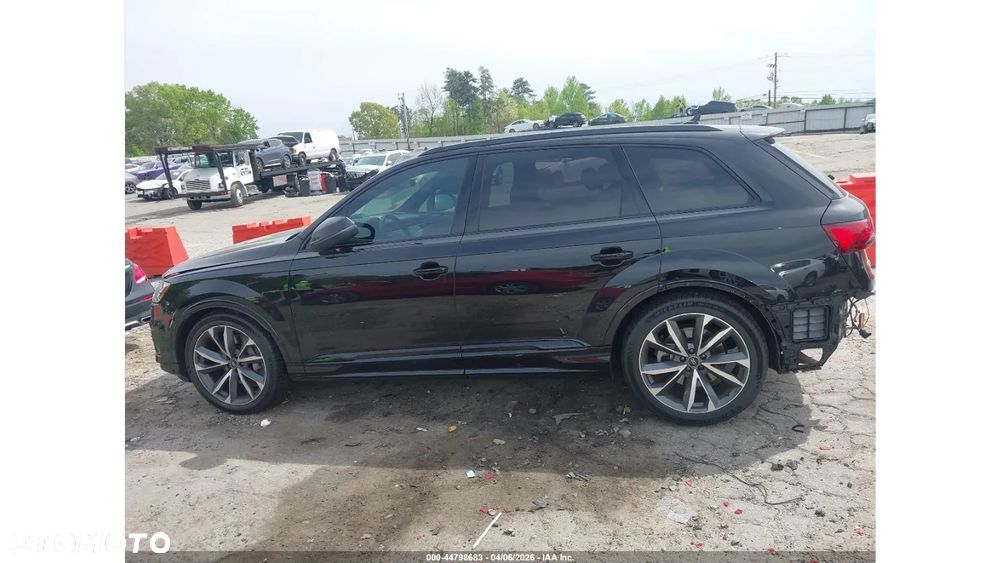 Audi Q7 3.0 TFSI Quattro Tiptronic - 7