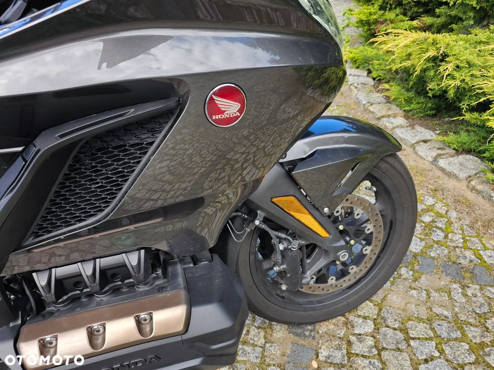 Honda GL - 13