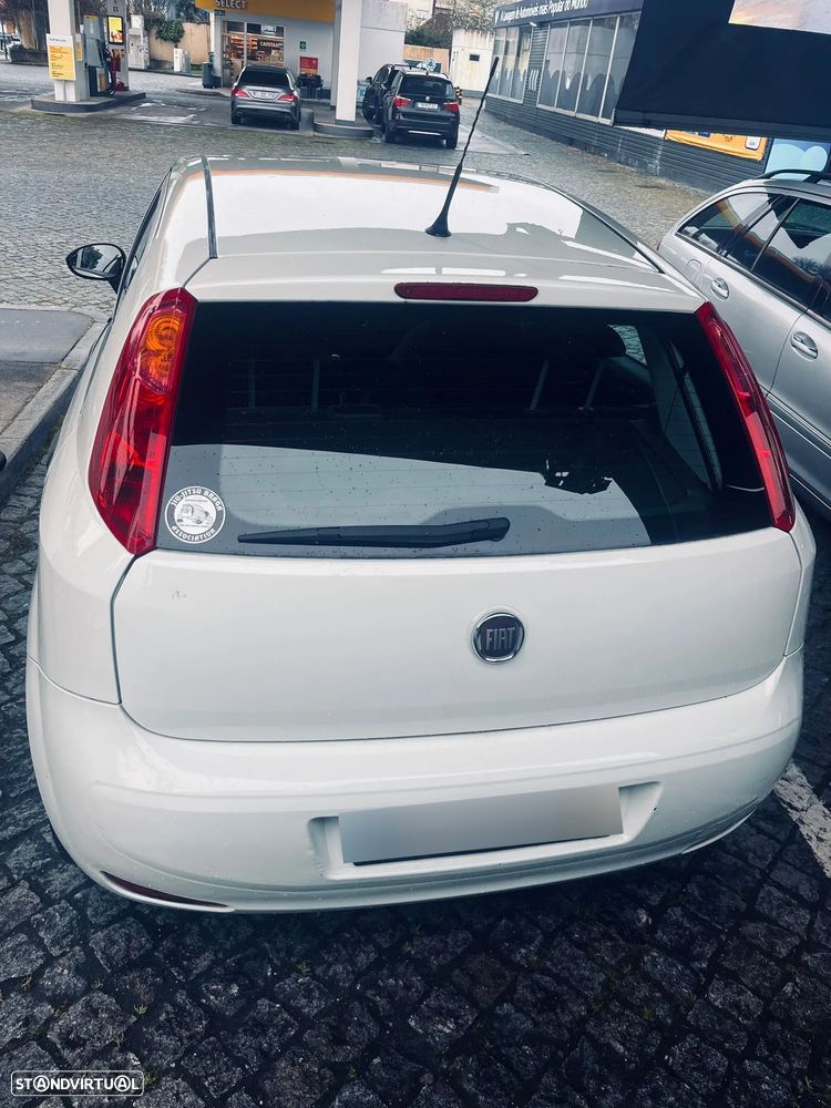 Fiat Punto 1.2 Easy S&S - 4