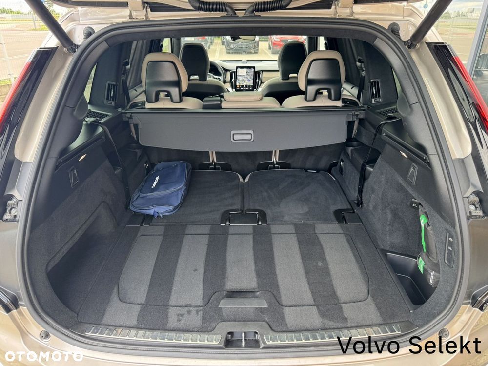 Volvo XC 90 B5 B AWD Ultra Bright 7os - 14