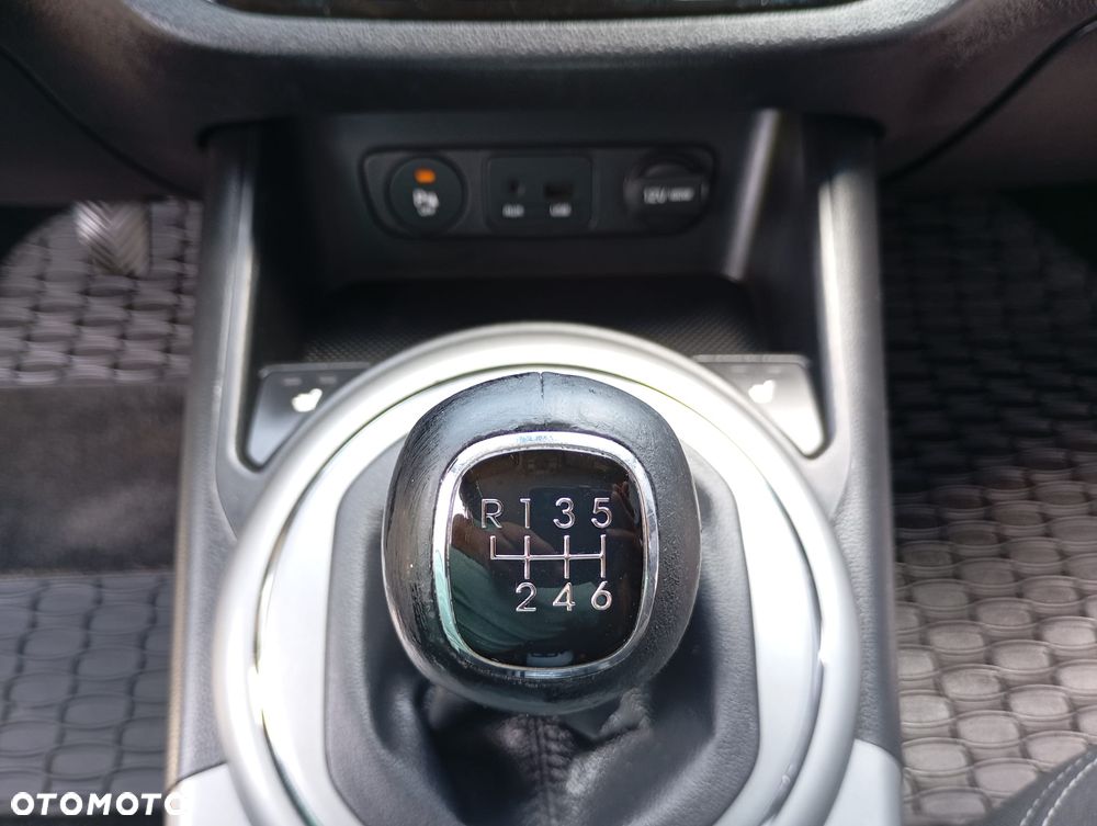 Kia Sportage - 25
