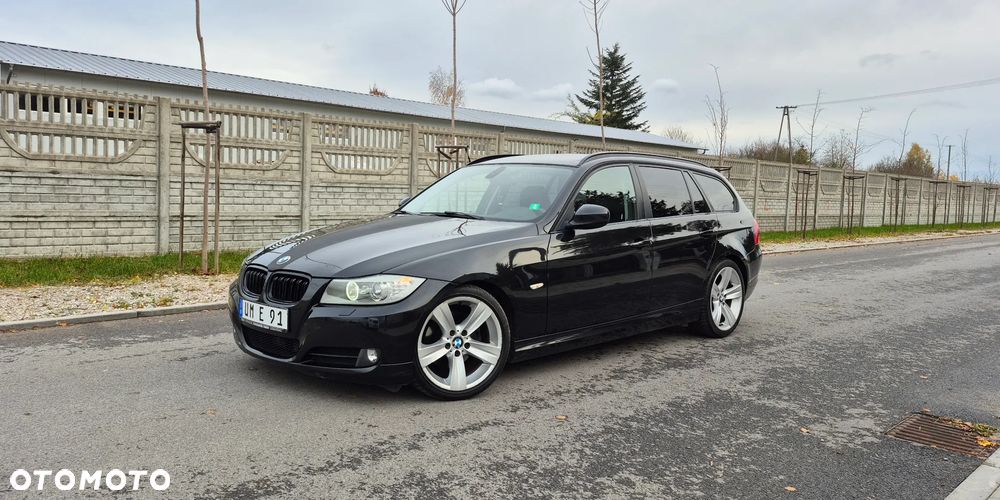 BMW Seria 3 320d DPF Touring - 1