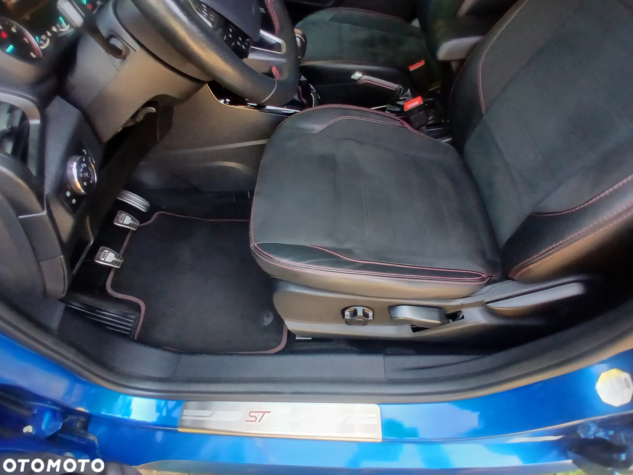 Ford EcoSport 1.0 EcoBoost ST-Line Black ASS - 18