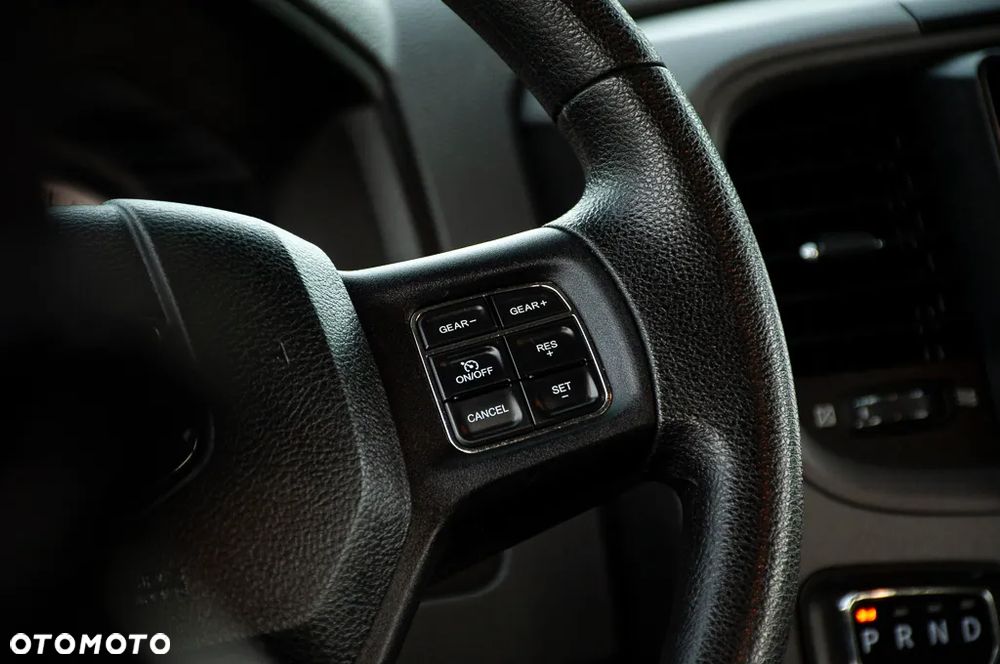 Dodge RAM - 18