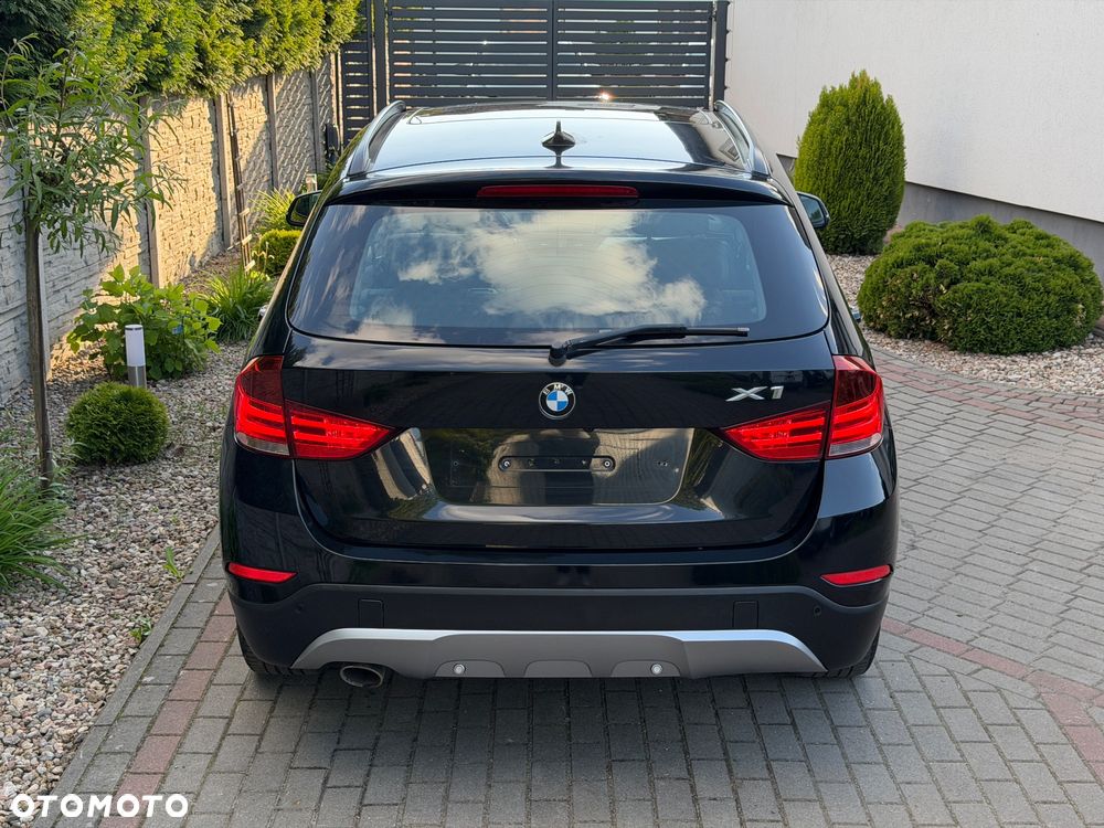 BMW X1 sDrive16d - 8