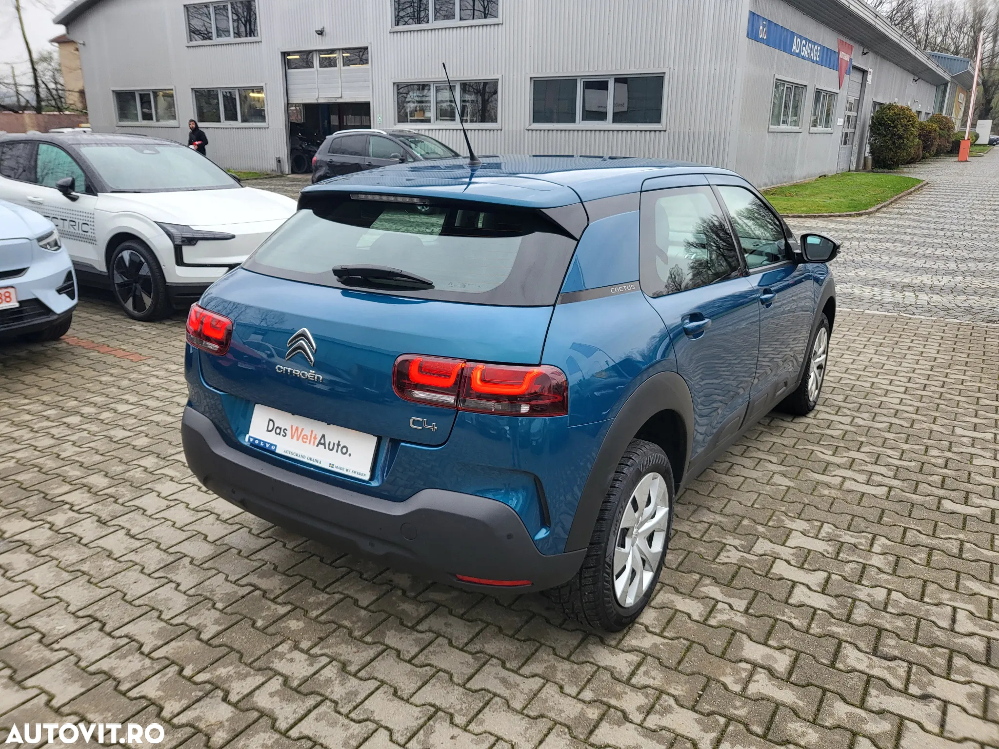 Citroën C4 Cactus 1.2 PureTech S&S BVM6 Feel - 12
