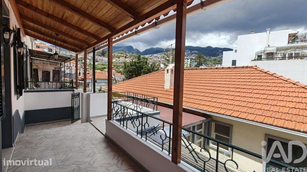Andar de moradia T2 em Funchal (São Pedro) de 105 m2 - Grande imagem: 3/24