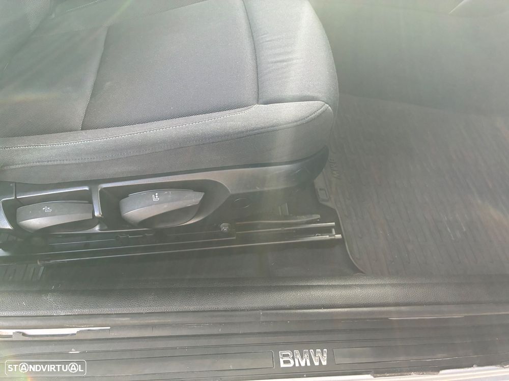 BMW 118 d - 16