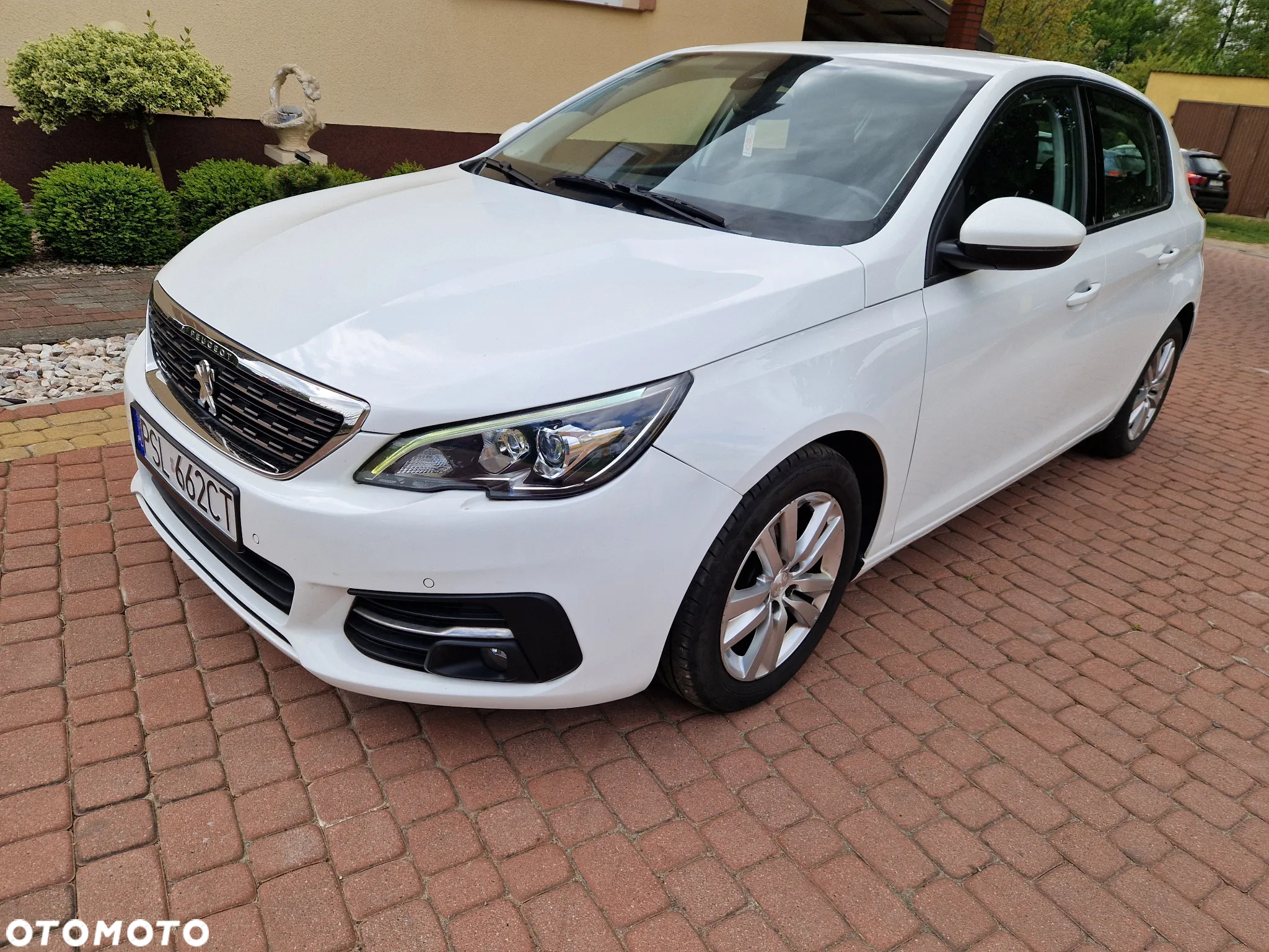 Peugeot 308 1.5 BlueHDi Style S&S EAT8 - 4