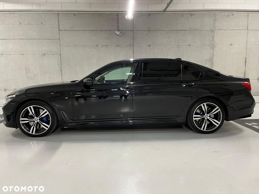 BMW Seria 7 750Ld xDrive - 13