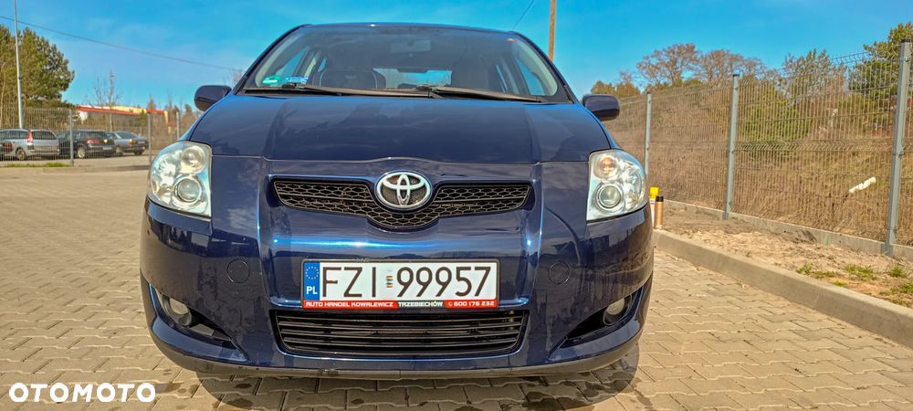 Toyota Auris 1.6 VVT-i Luna - 4