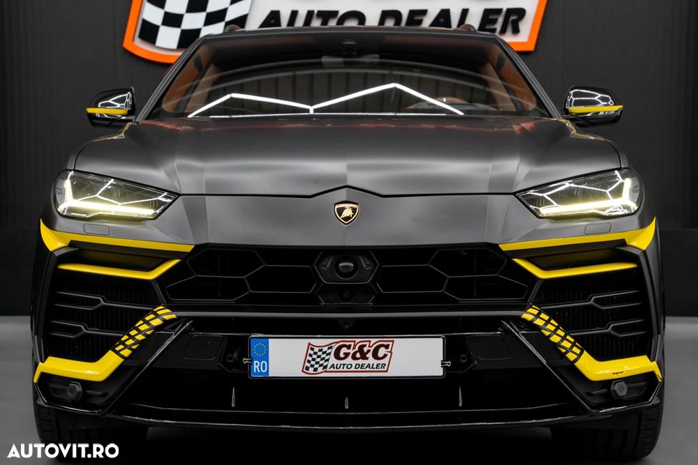Lamborghini URUS Standard - 24