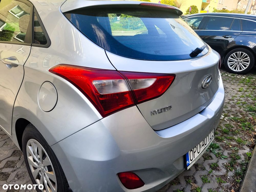 Hyundai i30 1.4 CRDi Premium - 19