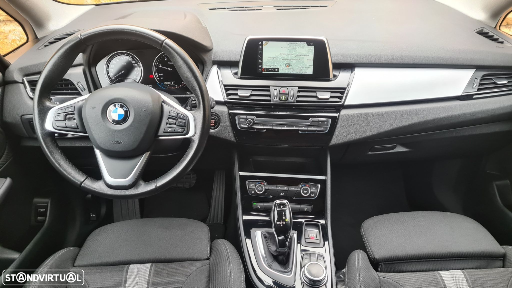BMW 218 Gran Tourer d 7L Auto - 10