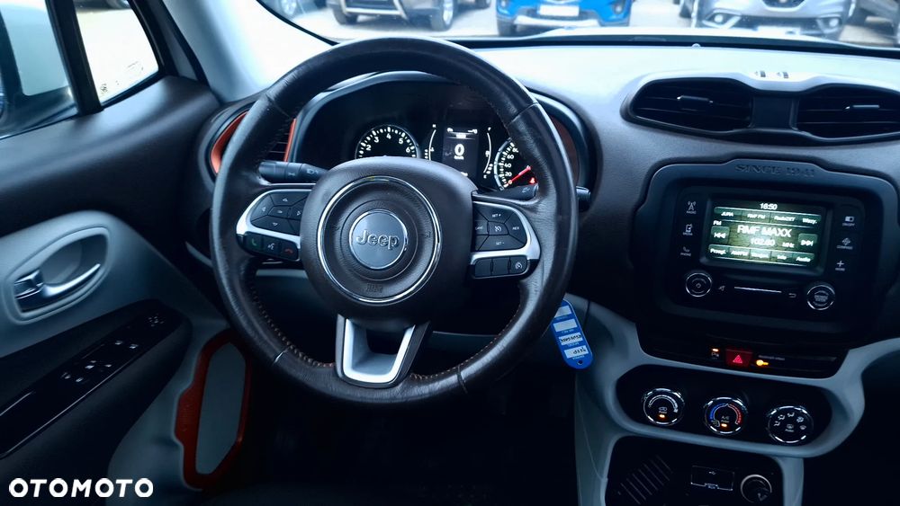 Jeep Renegade 1.4 MultiAir Longitude - 17