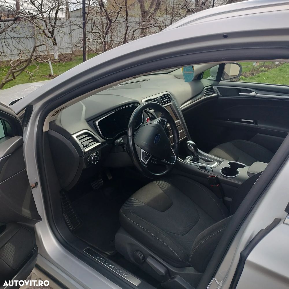 Ford Mondeo 2.0 TDCI Start-Stopp PowerShift-Aut Titanium - 9