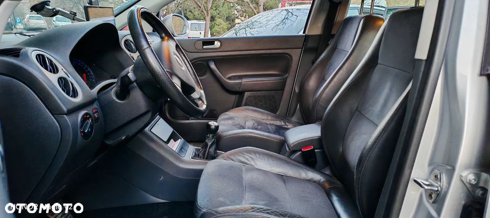 Volkswagen Golf Plus 1.9 TDI Cross - 7