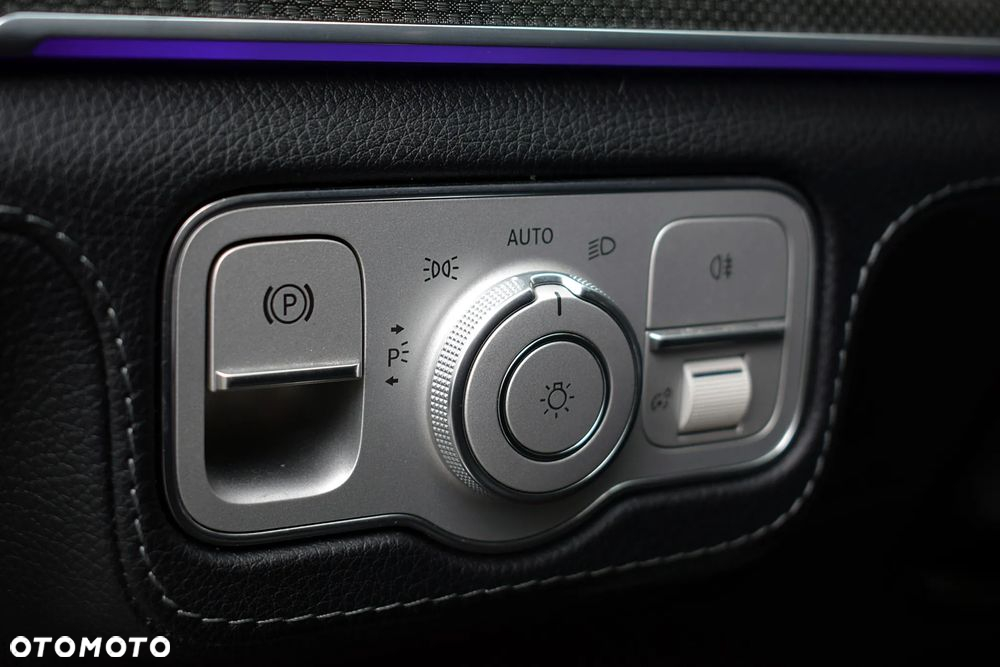 Mercedes-Benz GLE 300 d 4-Matic - 21