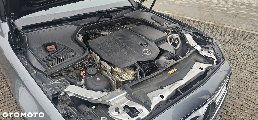 Mercedes-Benz Klasa E 220 d 9G-TRONIC Avantgarde - 8