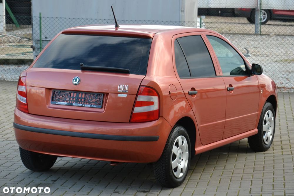 Skoda Fabia 1.2 HTP Comfort - 10