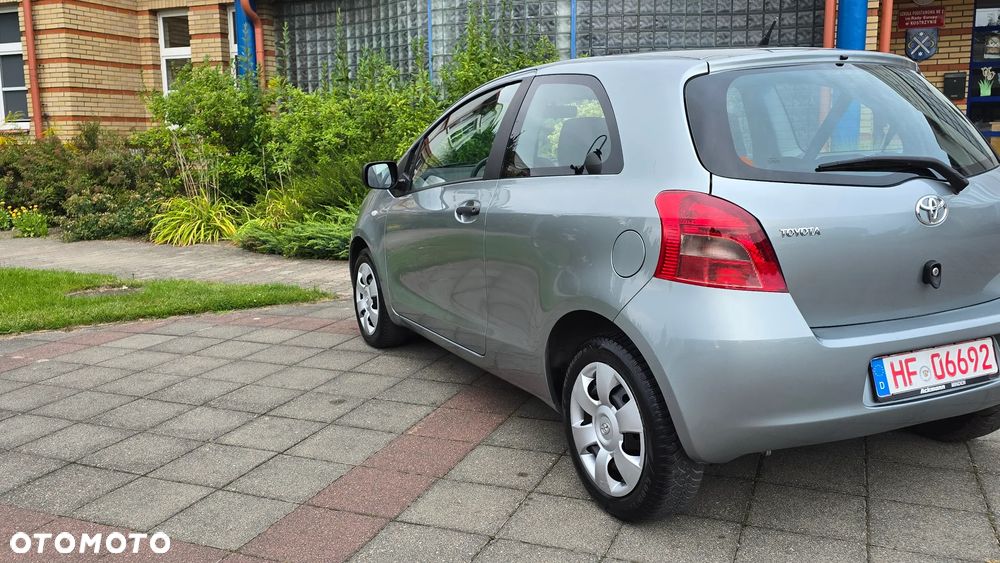 Toyota Yaris - 28