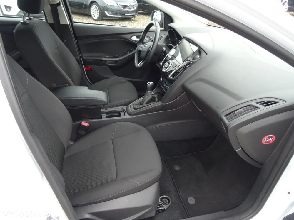 Ford Focus 1.0 EcoBoost 99g Edition Start - 16