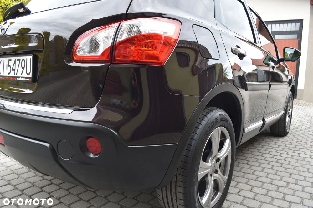 Nissan Qashqai 2.0 360 - 12