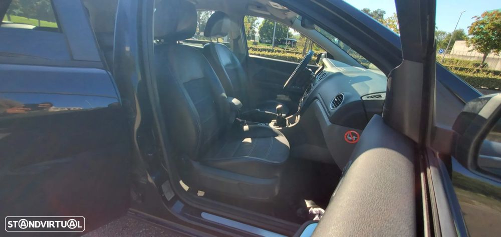 Ford Focus SW 1.6 TDCi Titanium - 12