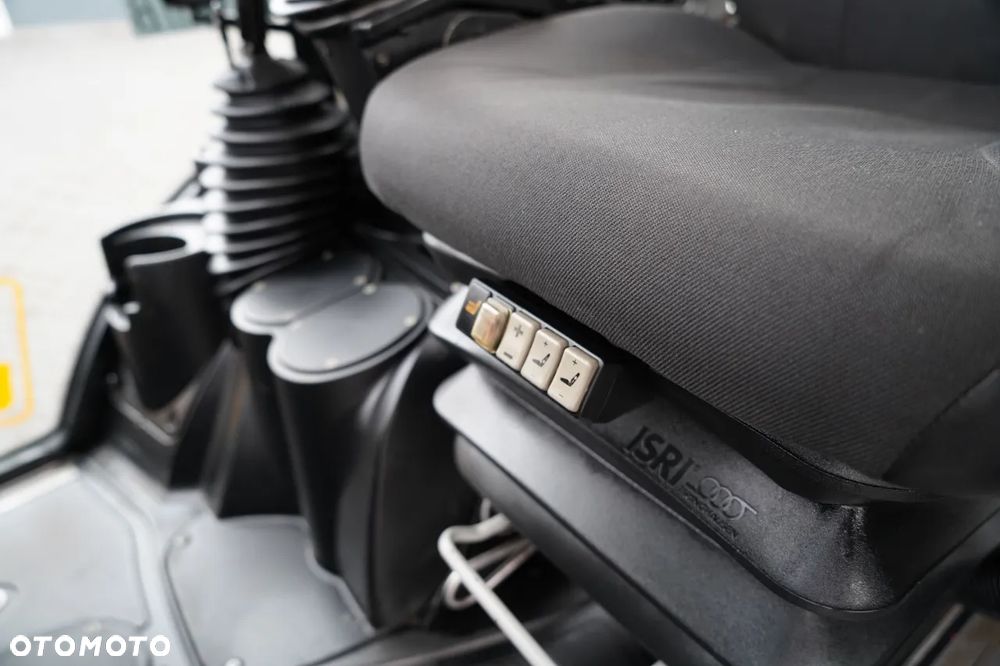 JCB 3CX / KOPARKO-ŁADOWARKA / JOYSTICK / SZYBKOZŁĄCZE / KLIMA/ - 35