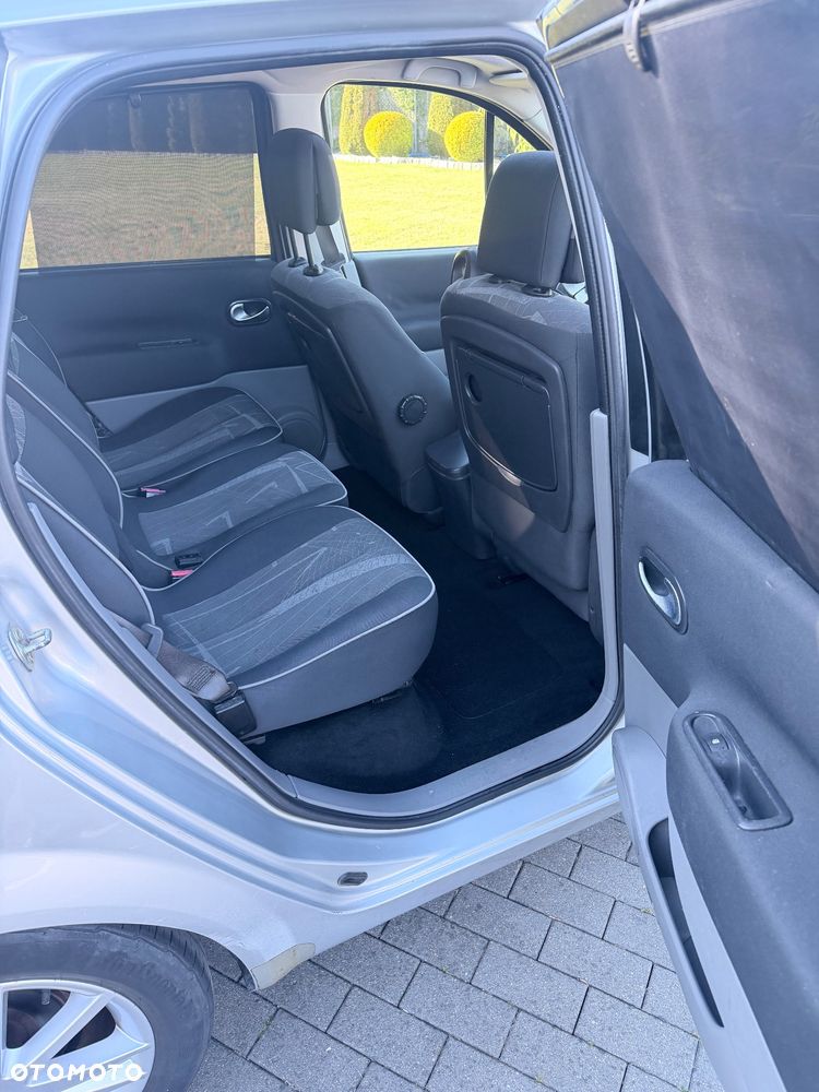 Renault Scenic 1.9 dCi Avantage - 23