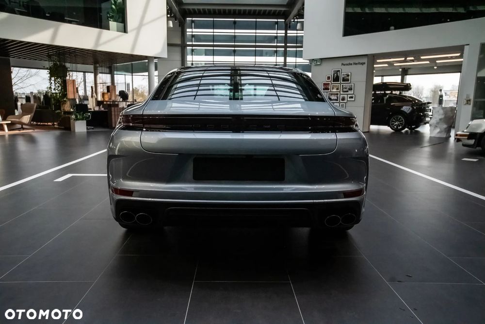 Porsche Panamera 4 - 4